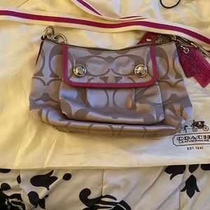Coach purse (2)